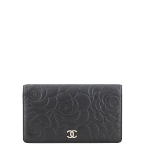 Chanel Camellia Yen Wallet Front