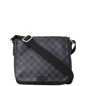 Louis Vuitton District PM Messenger Damier Graphite