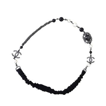 Chanel CC Pearl Headband