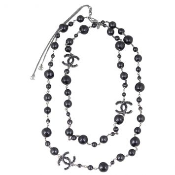 Chanel CC Beaded Long Necklace Front

