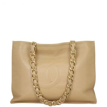 Chanel Vintage CC Jumbo XL Chain Shoulder Bag Front