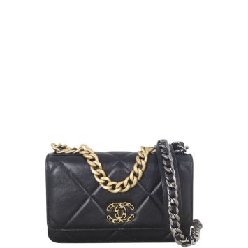 Chanel 19 Wallet On Chain