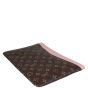 Louis Vuitton Daily Pouch Monogram Corner Distance