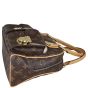 Louis Vuitton Manhattan PM Monogram Corner Distance