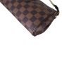 Louis Vuitton Eva Pochette Damier Ebene Corner Close Up