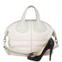 Givenchy Nightingale Medium scale