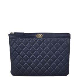 Chanel boy o case shop