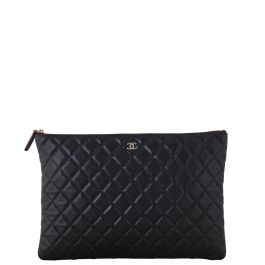 【CHANEL】V-Stitch Large O Case zip pouch【ランク:A】 Chanel Classic O-Case Pouch Large