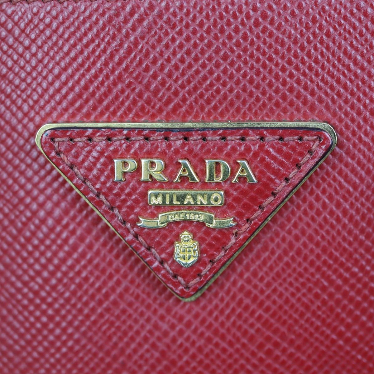 Sydney's Fashion Diary: Review: Prada Cuir Medium Double Bag in Marmo