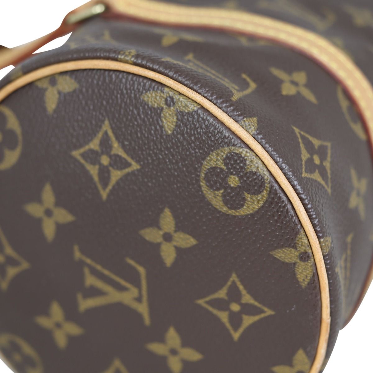 Shop Twiggy's look with the Louis Vuitton Monogram Papillon bag
