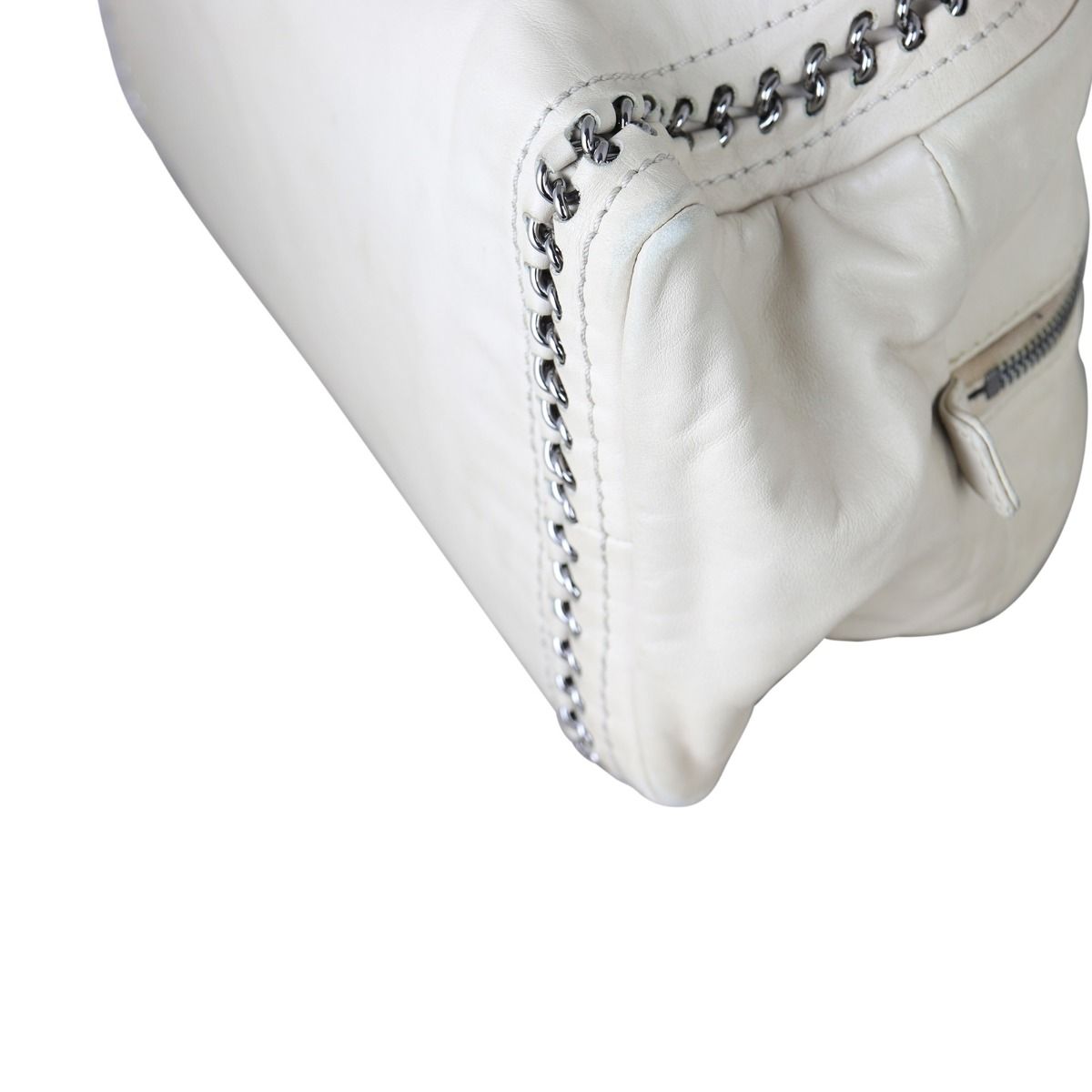 Corner hot sale luxe chanel