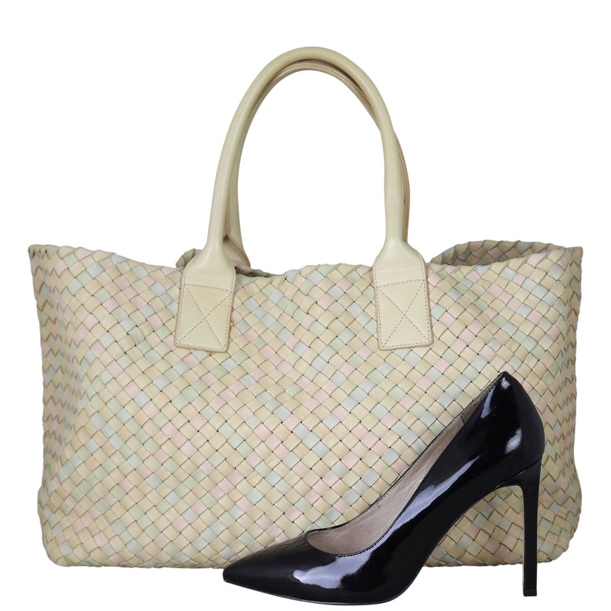 Bottega veneta cabat medium clearance