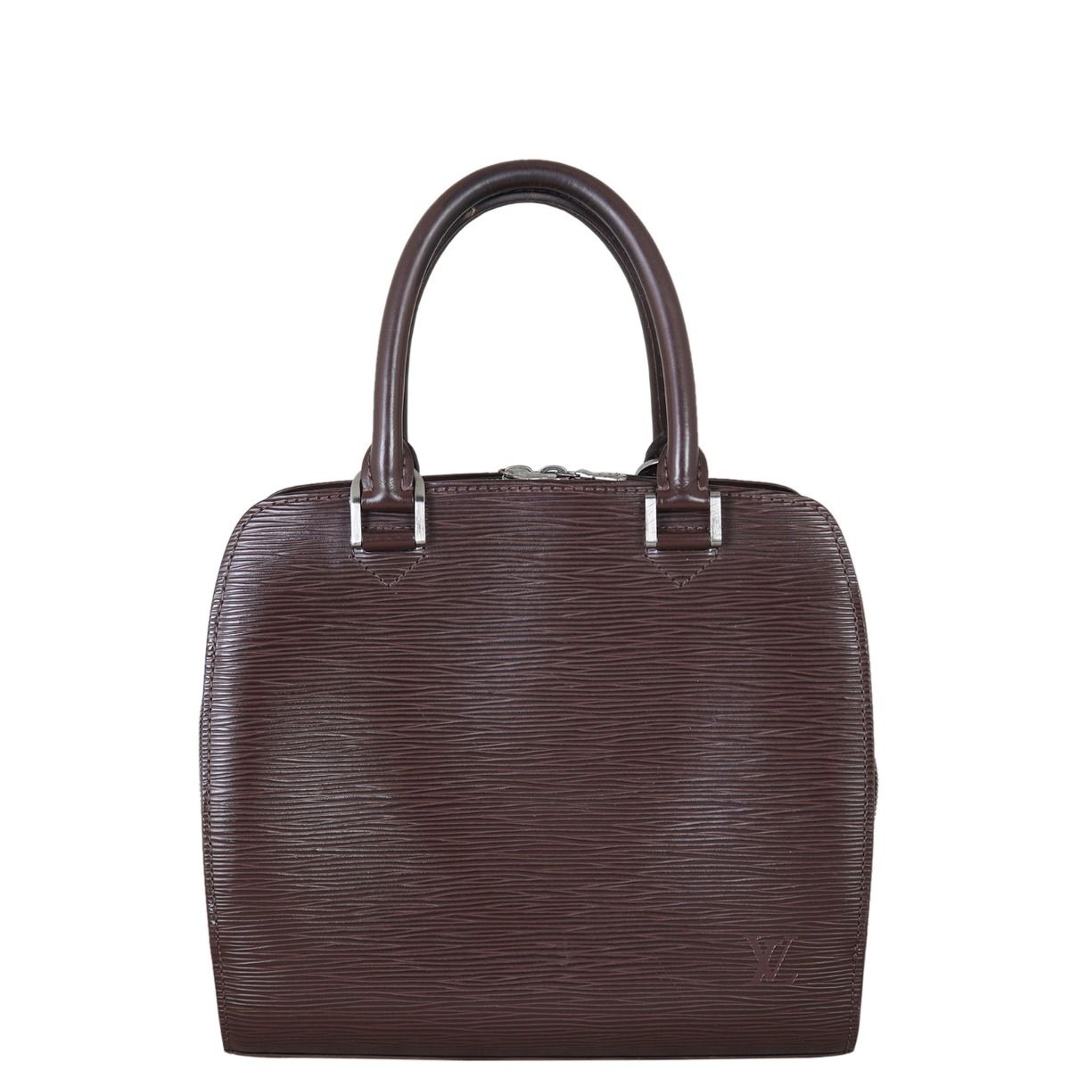 Louis vuitton epi pont neuf store
