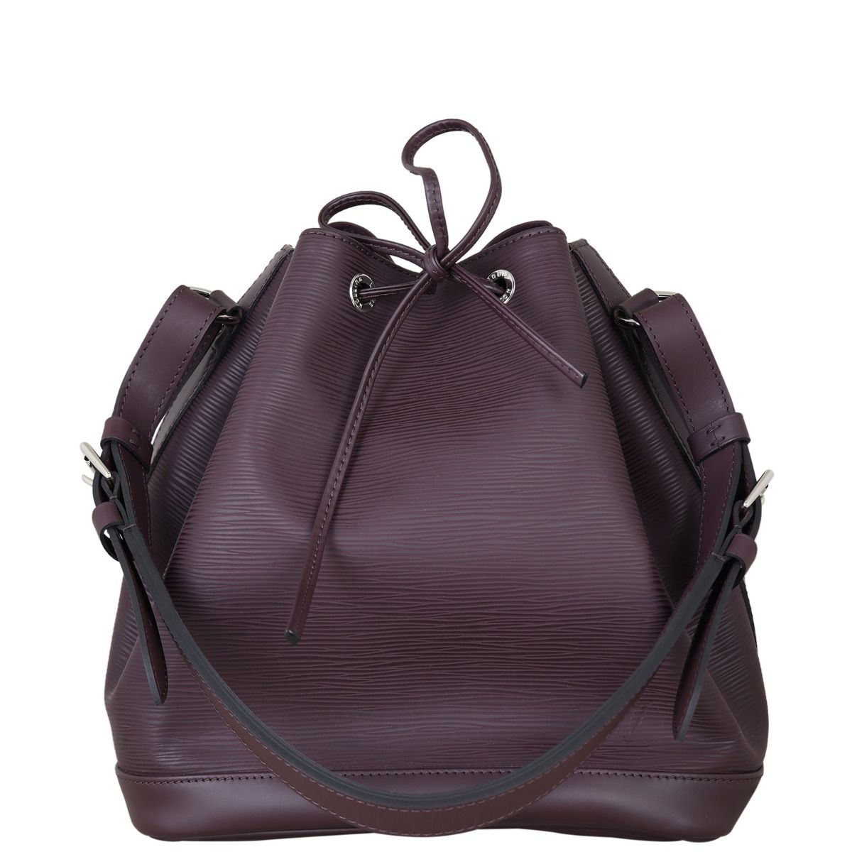 Louis vuitton petit noe epi store