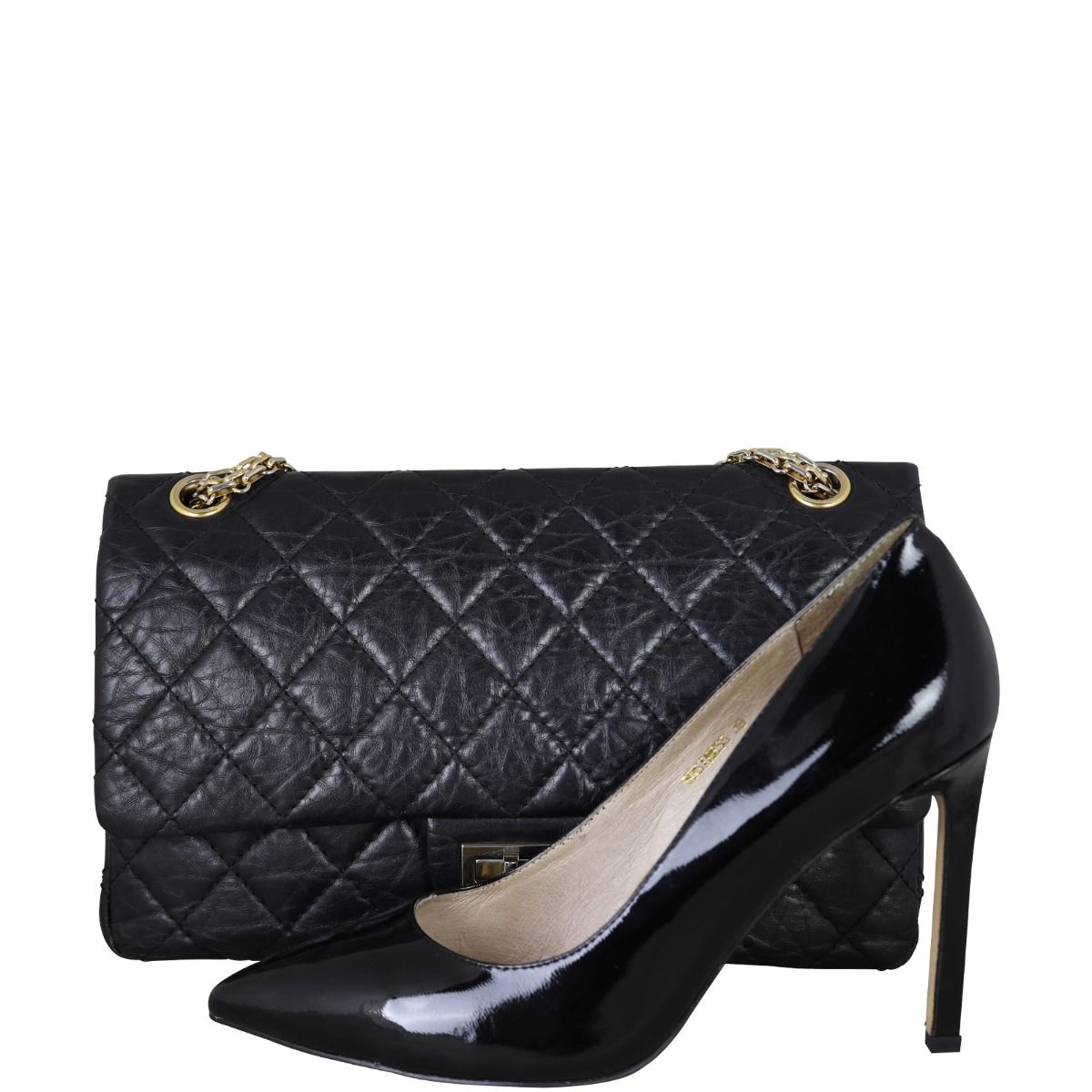 Chanel reissue 226 black top