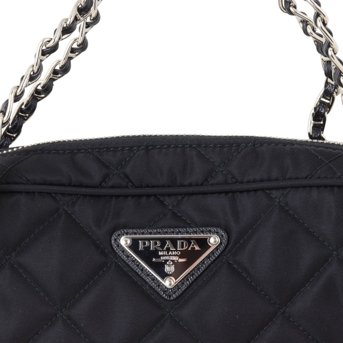 Prada impuntu on sale