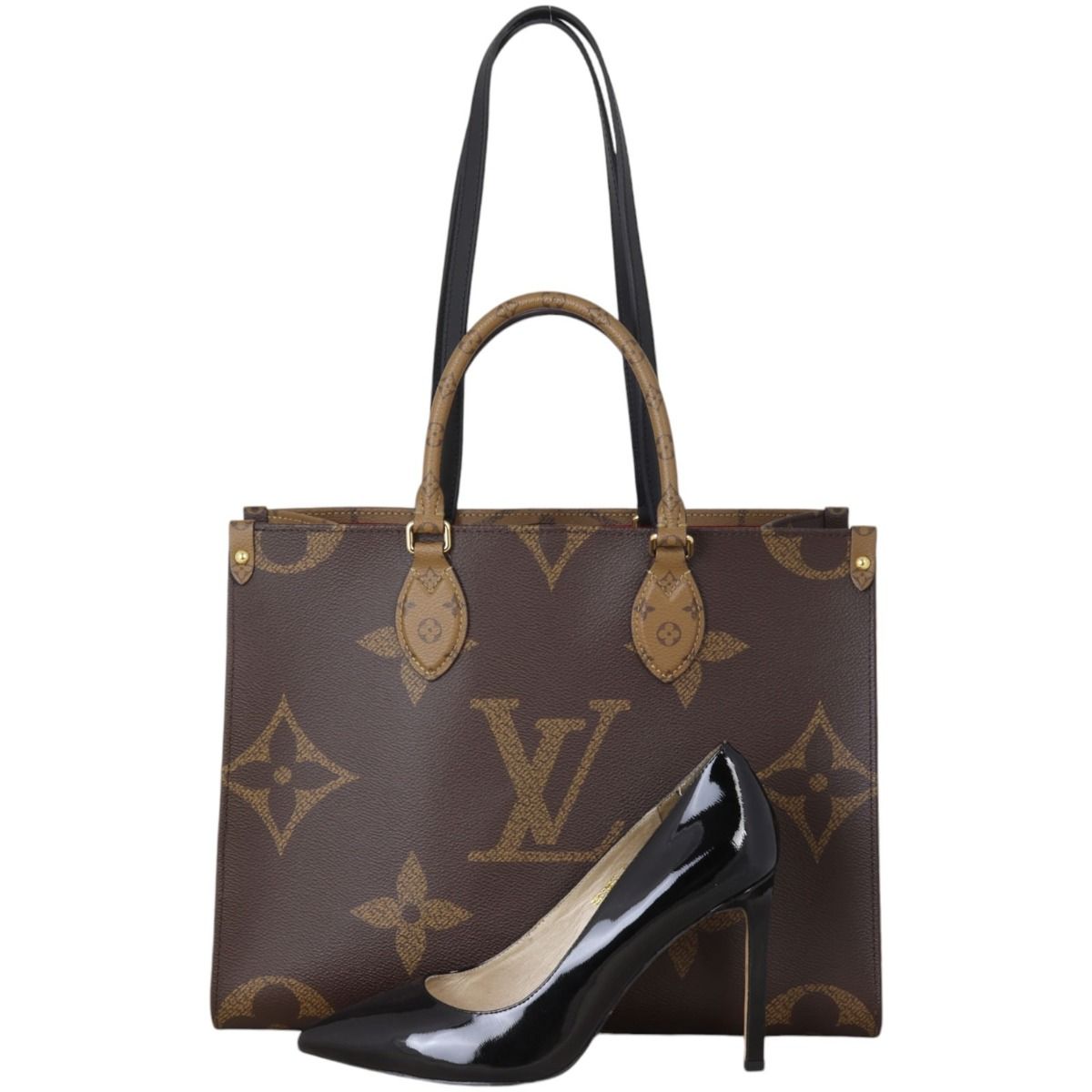 Louis Vuitton OnTheGo MM Monogram Giant Reverse