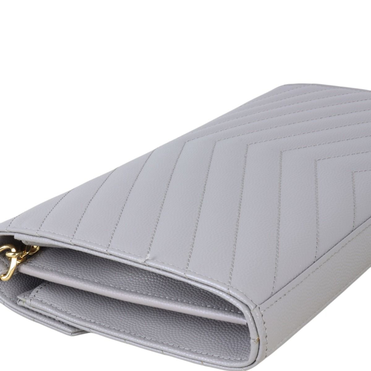 長財布 Saint Laurent Cassandre Wallet CASSANDRE MATELASSÉ LARGE FLAP WALLET IN GRAIN DE POUDRE