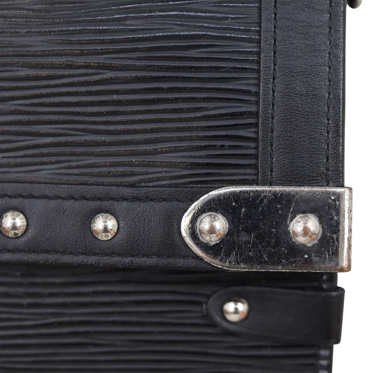 Louis Vuitton EPI Trunk Chain Wallet in Black
