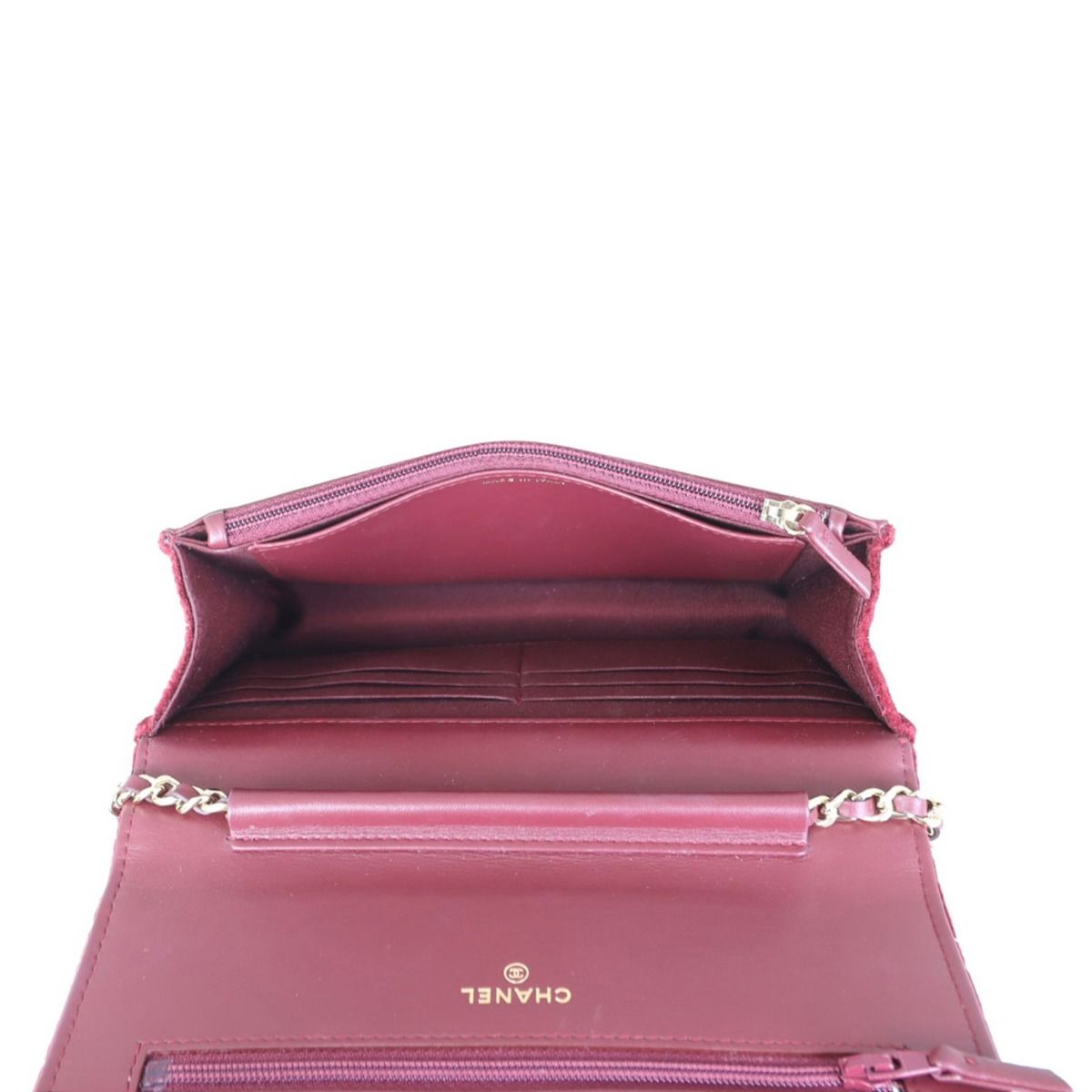 Chanel velvet wallet on chain 2025
