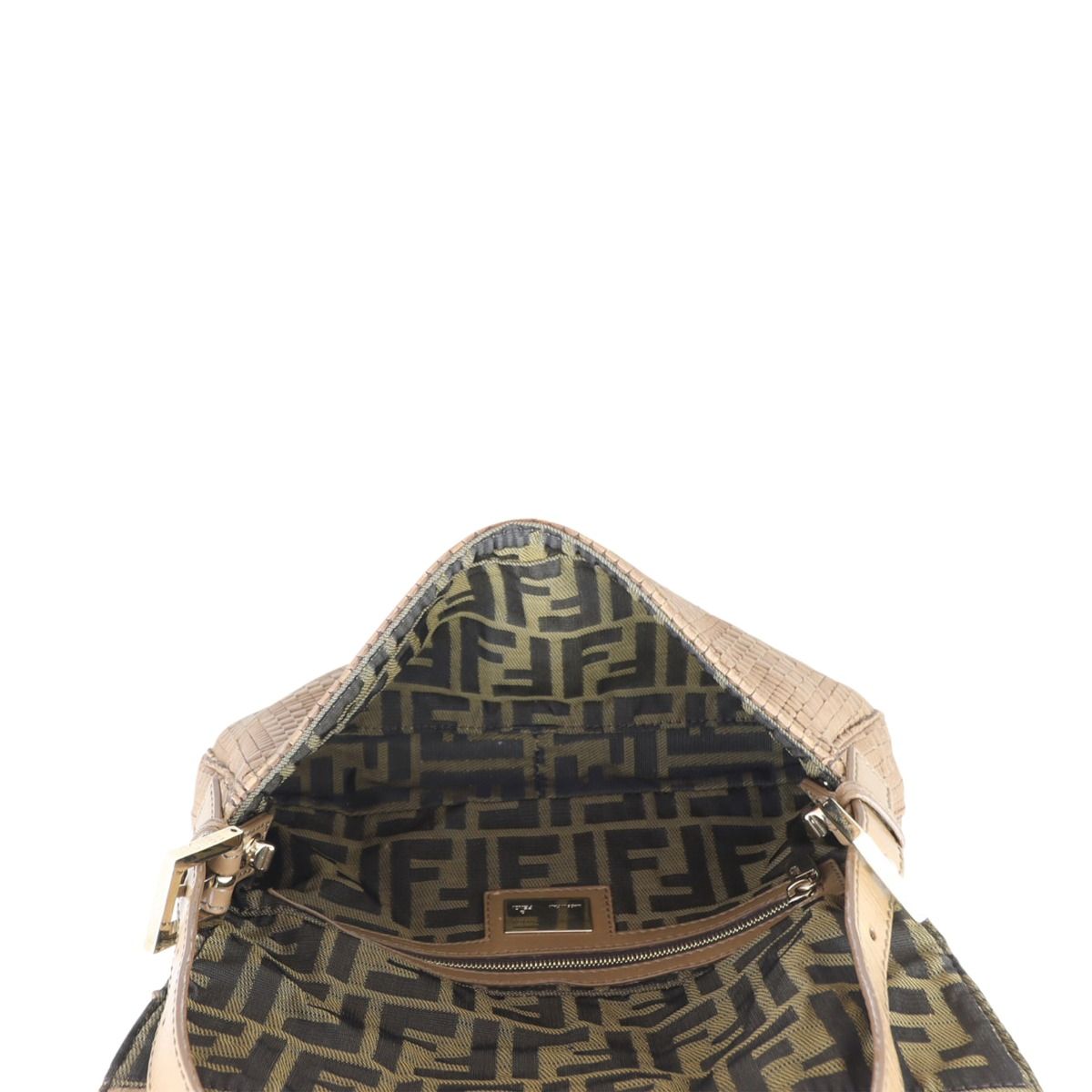 Fendi woven baguette on sale