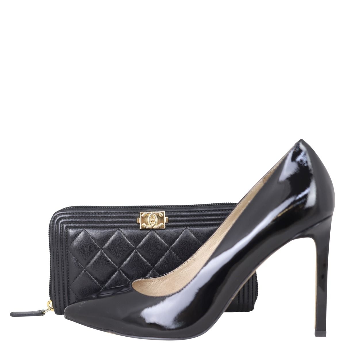 美品♡CHANEL Long Zipped Wallet 23S Chanel Classic Caviar Black CC Long Zipped Wallet | myGemma