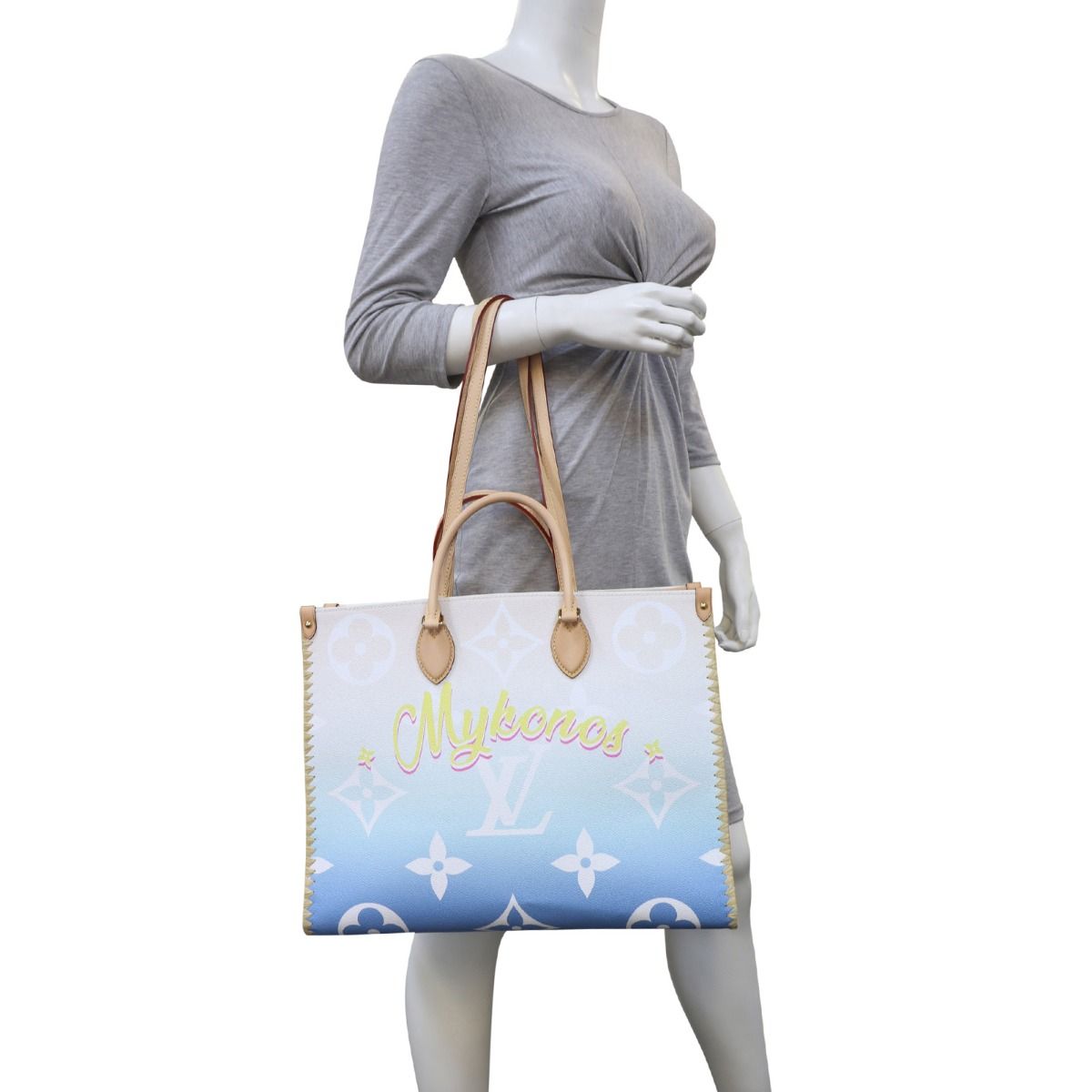 Louis Vuitton Brume Monogram Giant By The Pool Onthego GM