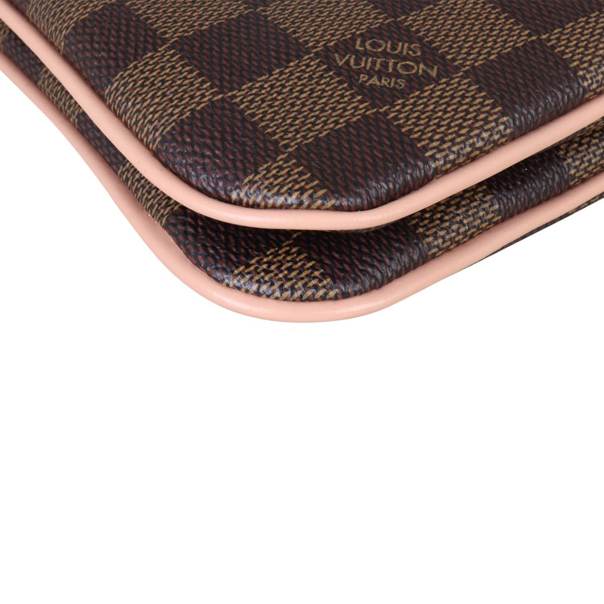 Pochette macbook air louis vuitton 2025
