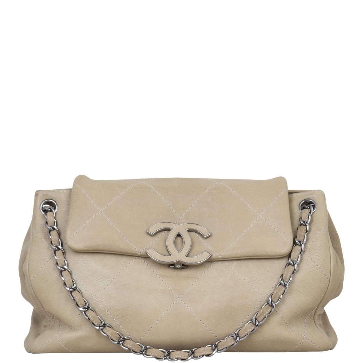 chanel hampton tote