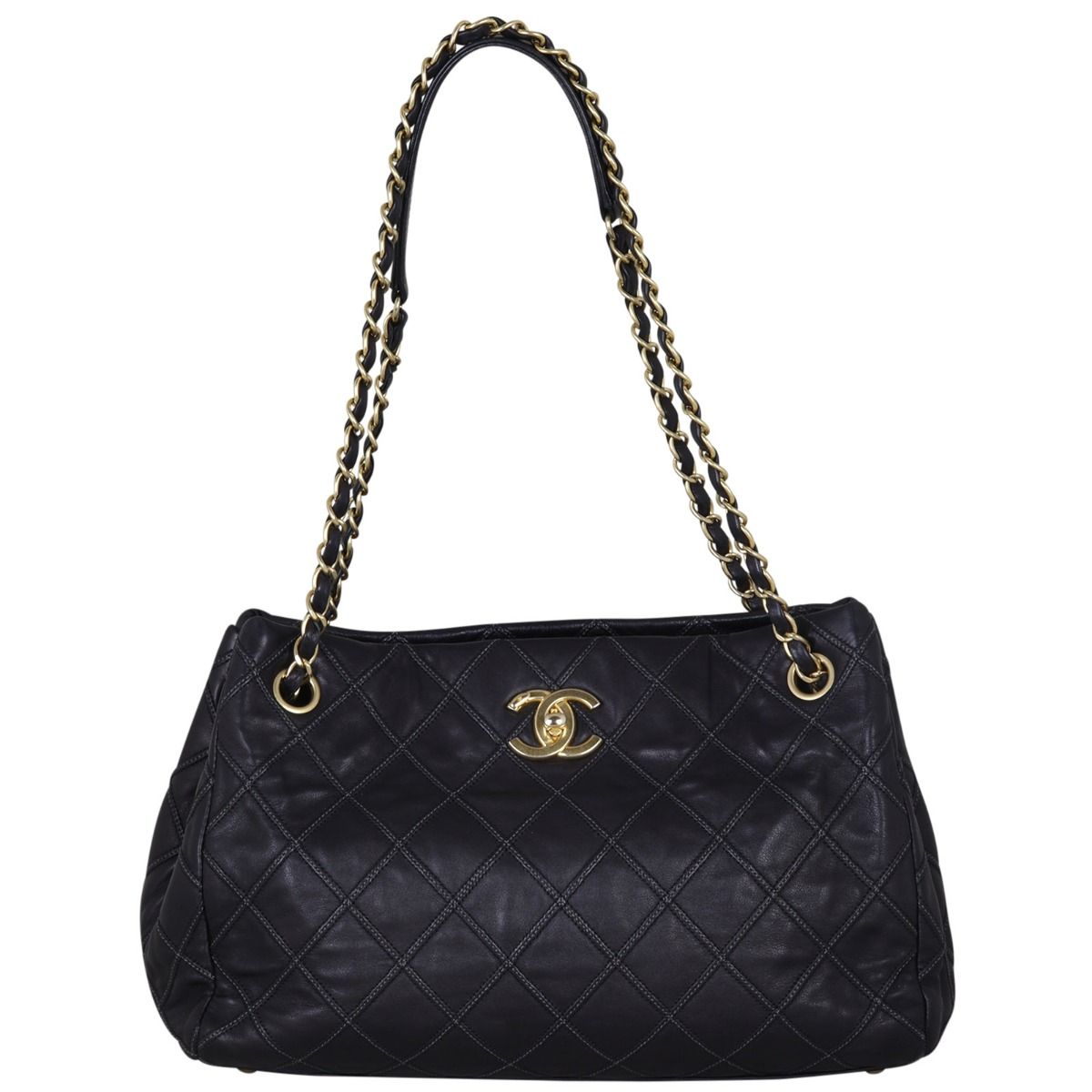 Chanel perfect edge tote outlet