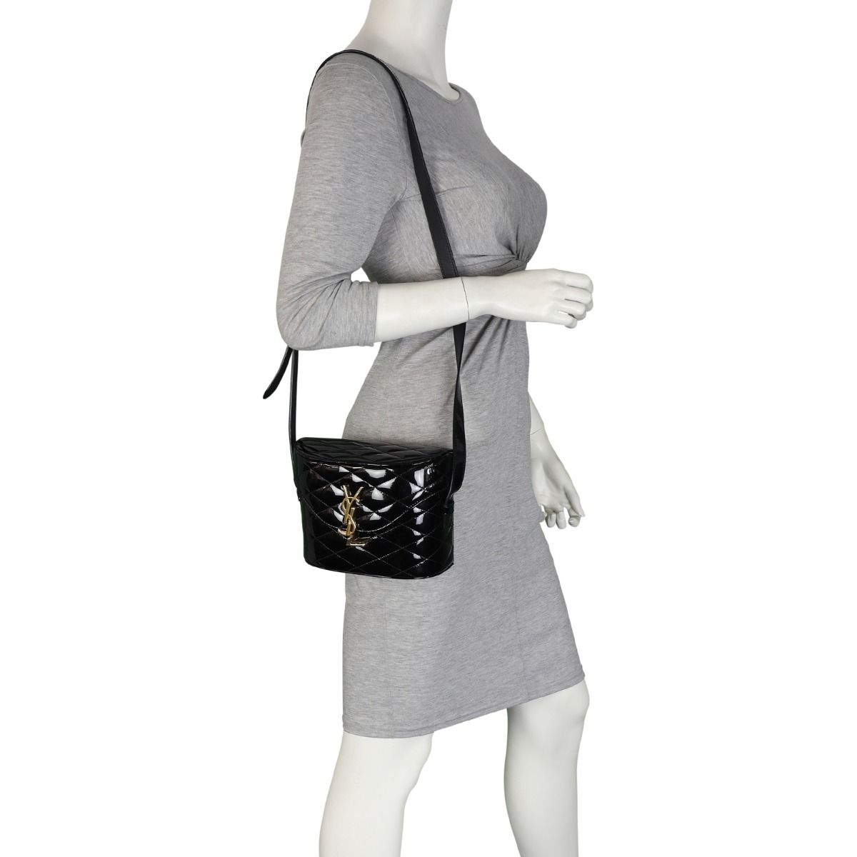 【SAINT LAURENT】超特価セール★JUNE BOX バッグ Saint Laurent Women's' June Box Shoulder Bag in Black | LN-CC®