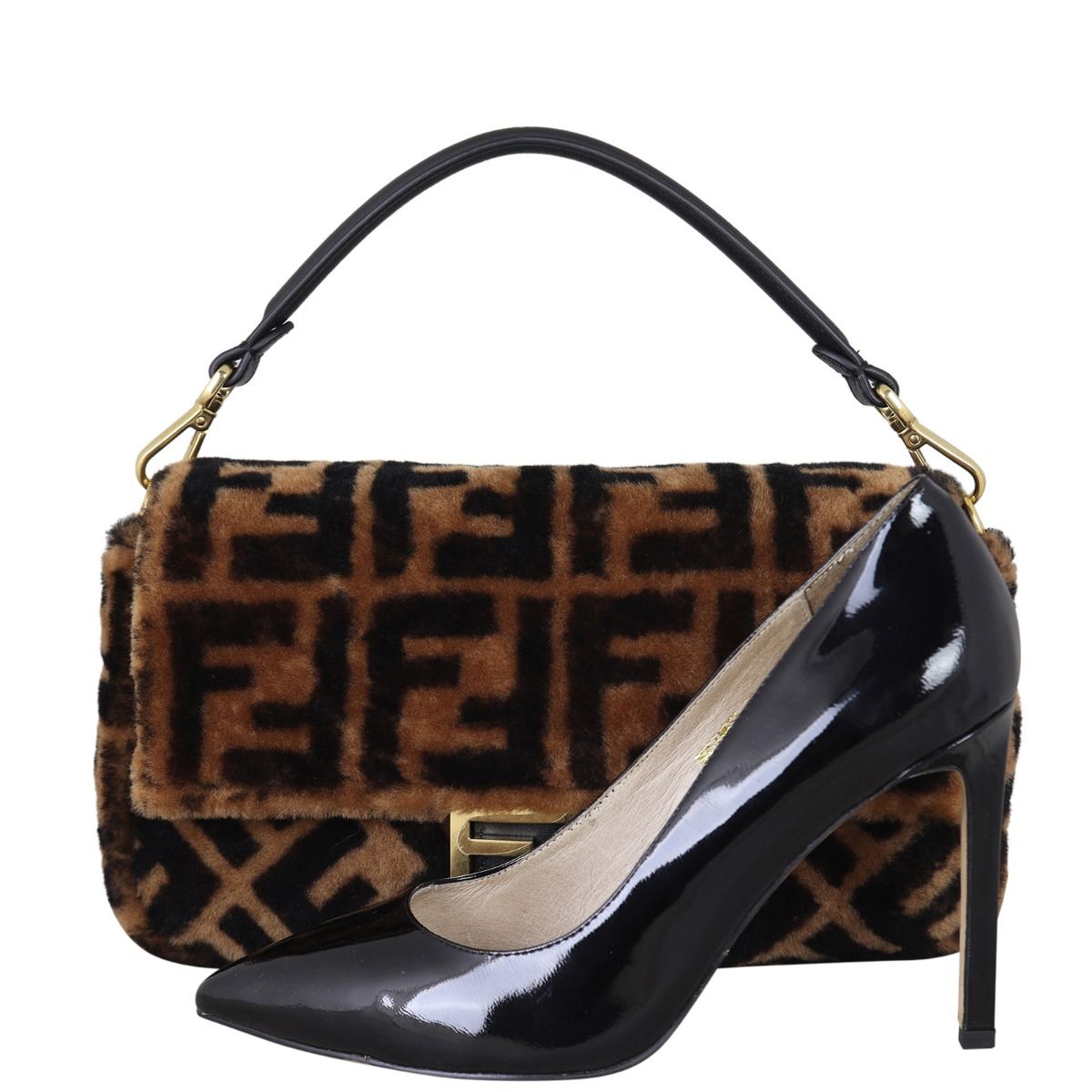 Fendi sheepskin baguette discount