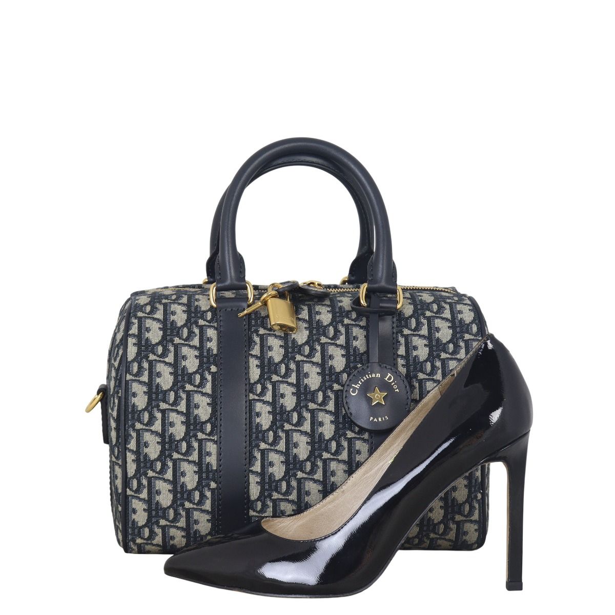 国内発送【エレガントでデイリーに活躍】Dior Groove 25 バッグ DIOR | Dior Groove 25 バッグ ミディアム マクロカナージュ