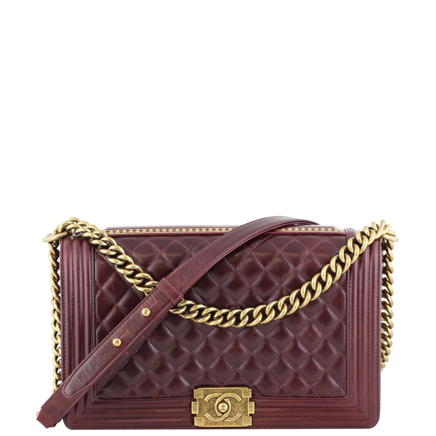 Chanel boy burgundy caviar store