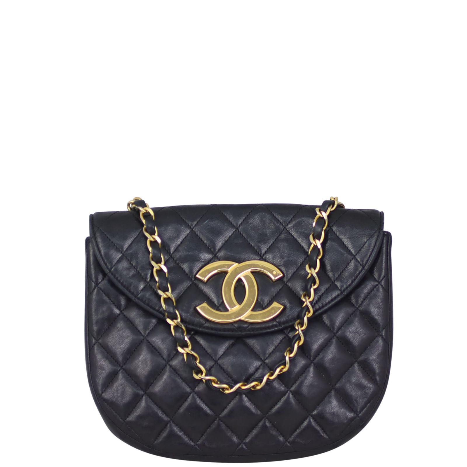 Chanel round flap bag 2025