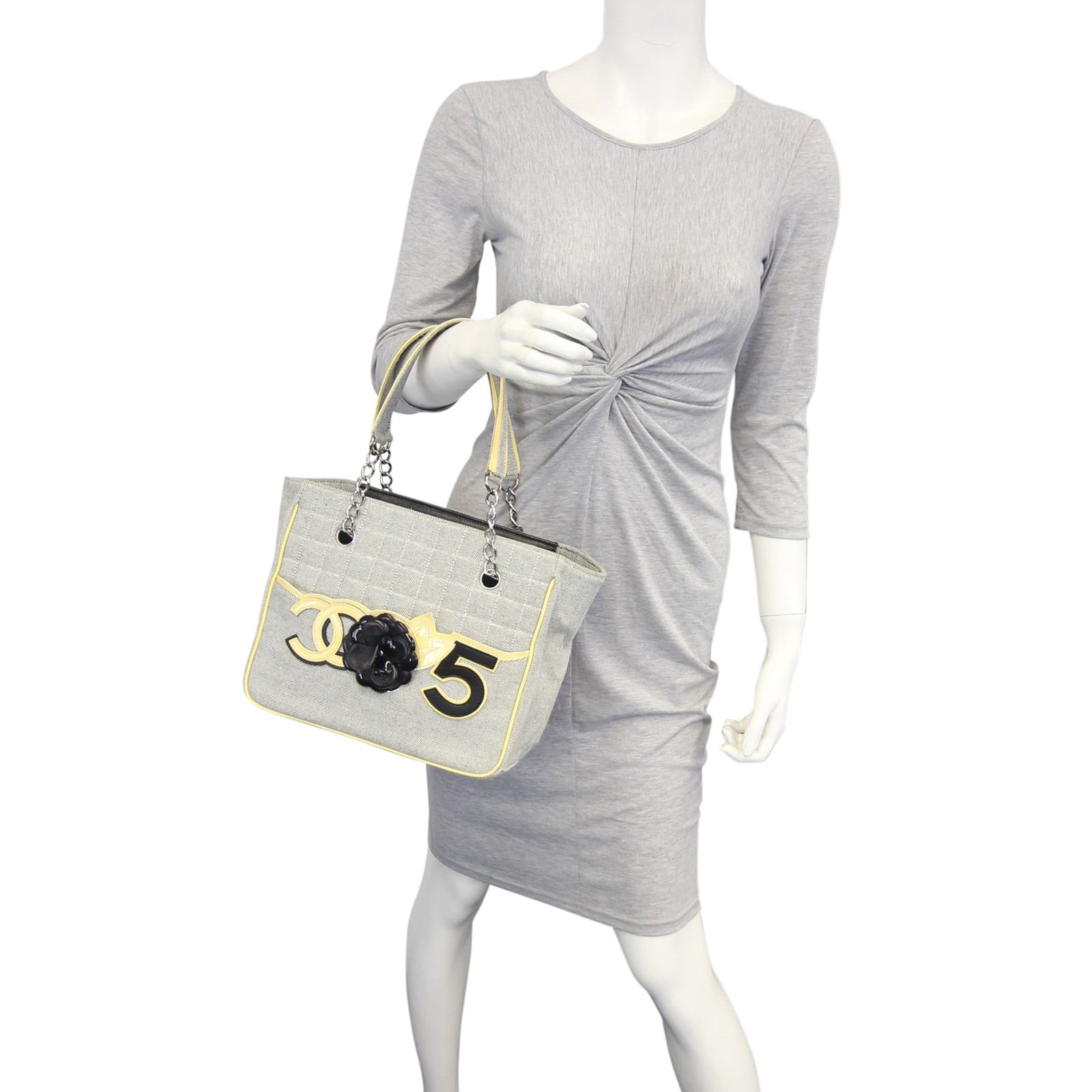 Chanel 5 handbag top