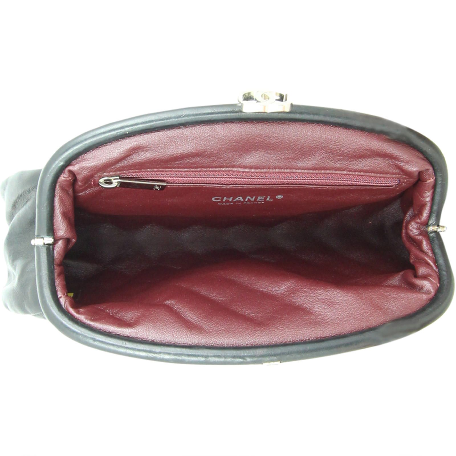 Chanel kisslock clutch hotsell