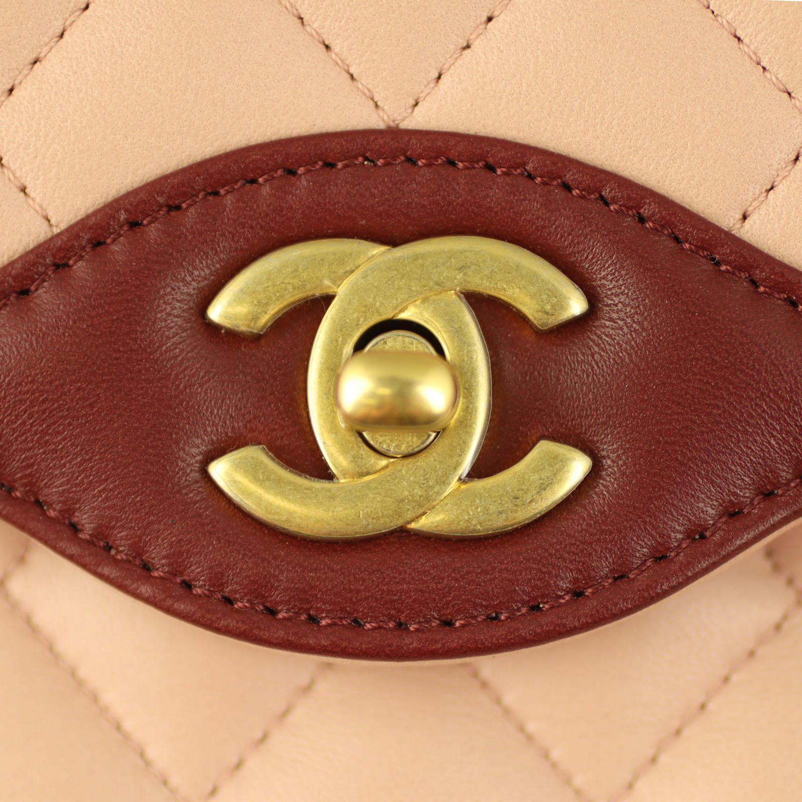 高評価のクリスマスプレゼント Chanel Two-Tone Mini Day Flap Bag バッグ