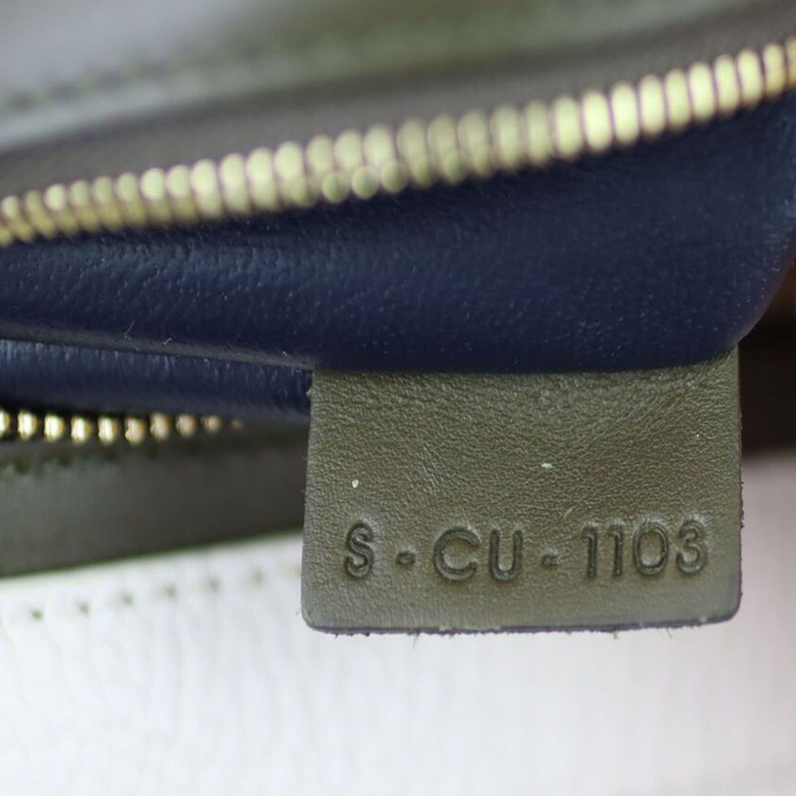Celine trapeze date code top