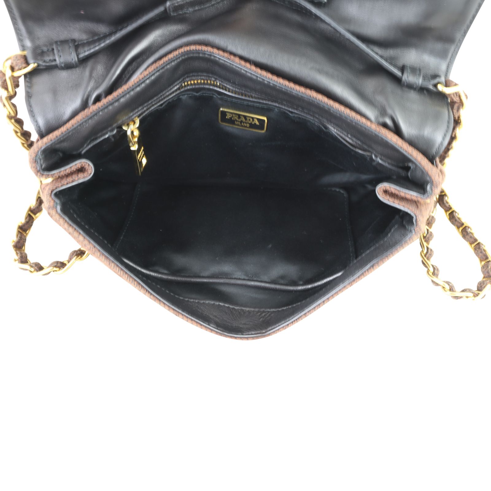 Prada quilted crossbody bag discount