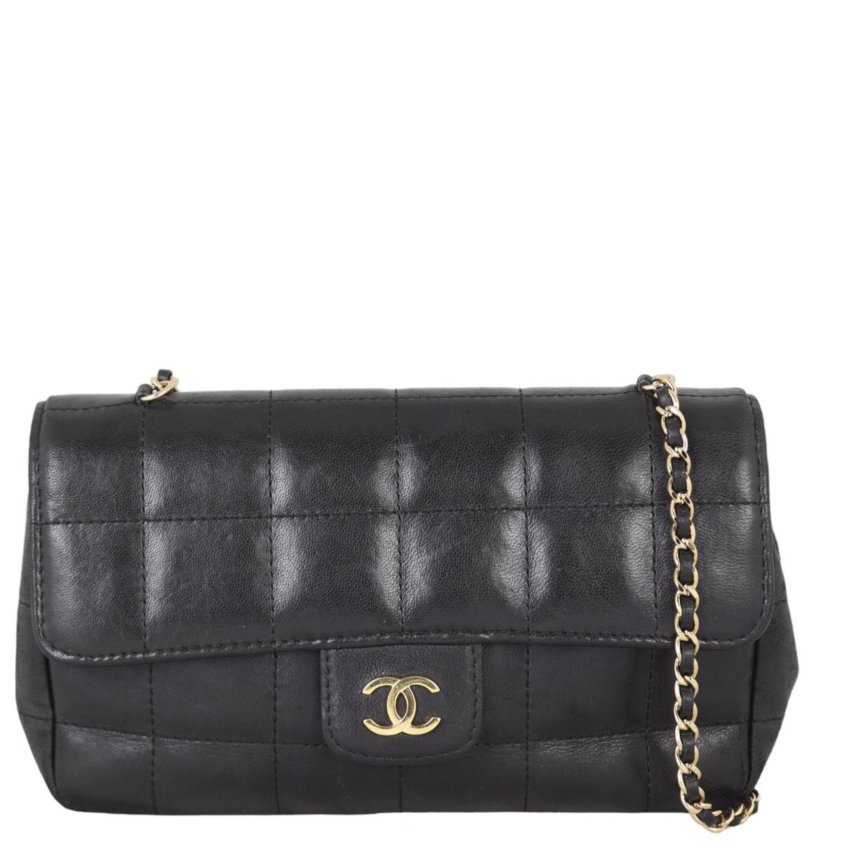 Chanel chocolate bar bag 2025