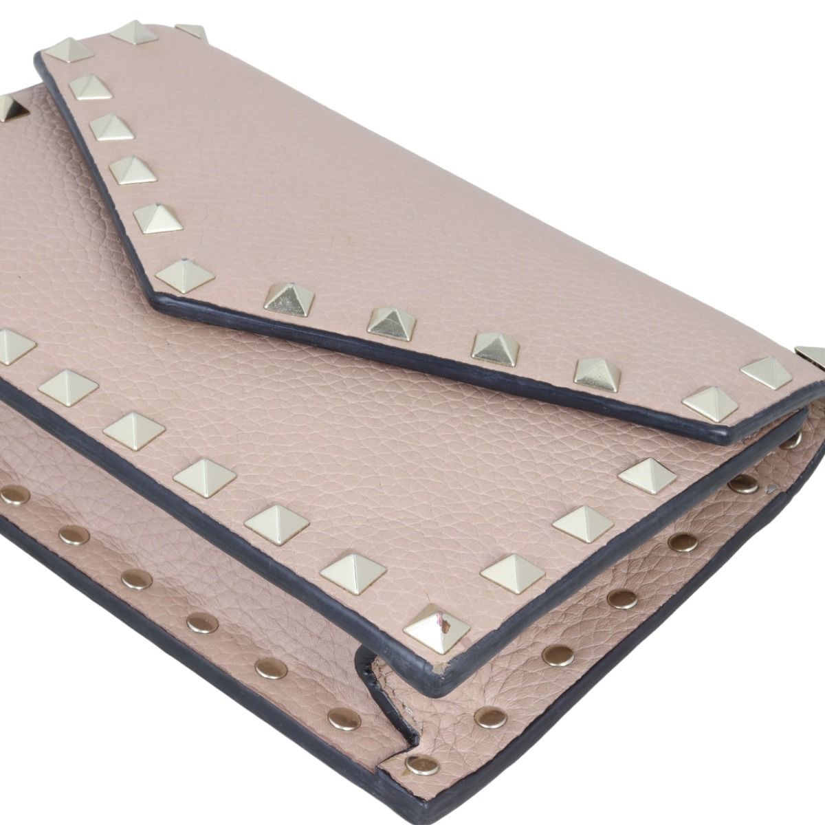 Valentino rockstud envelope wallet on chain hotsell