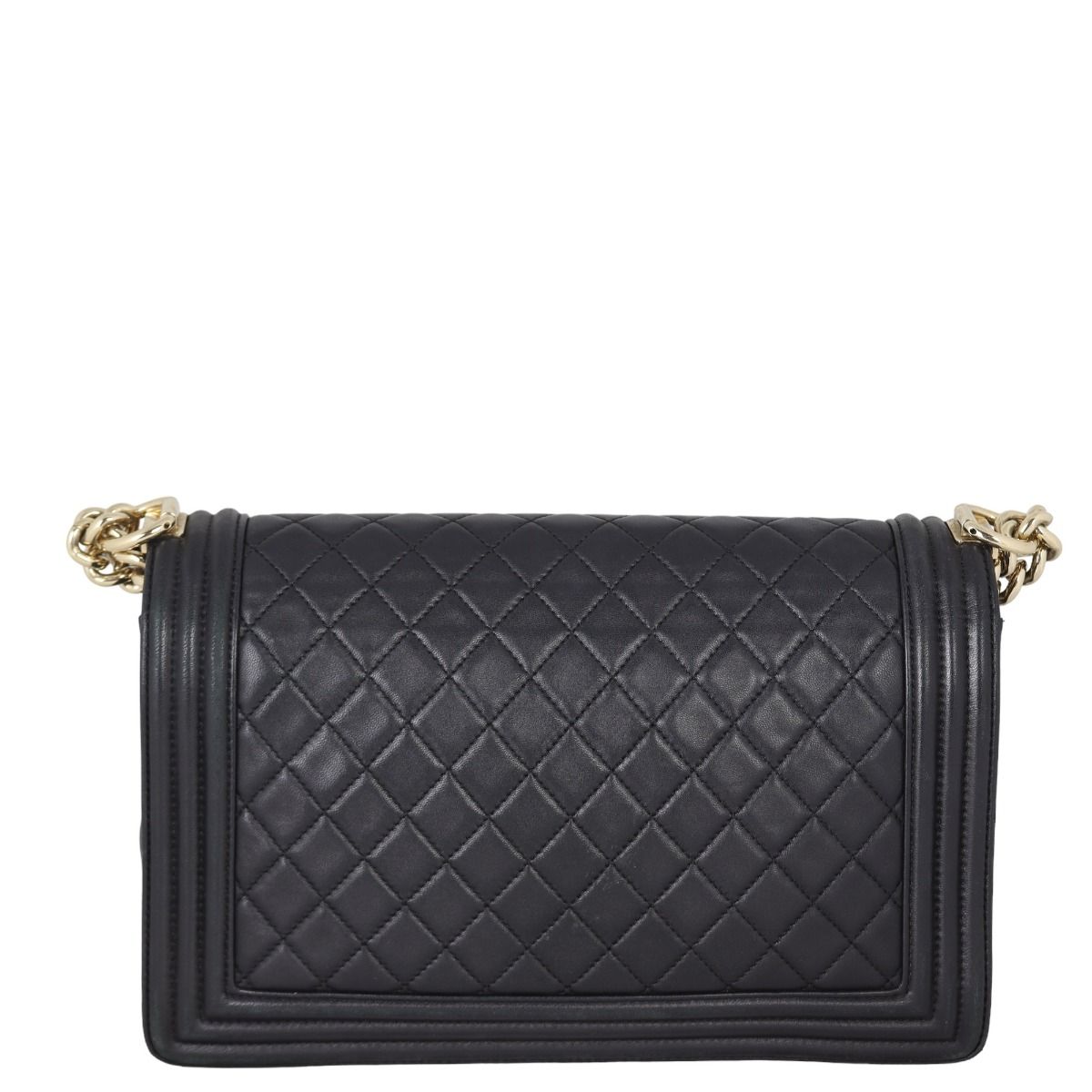 Chanel boy new 2025