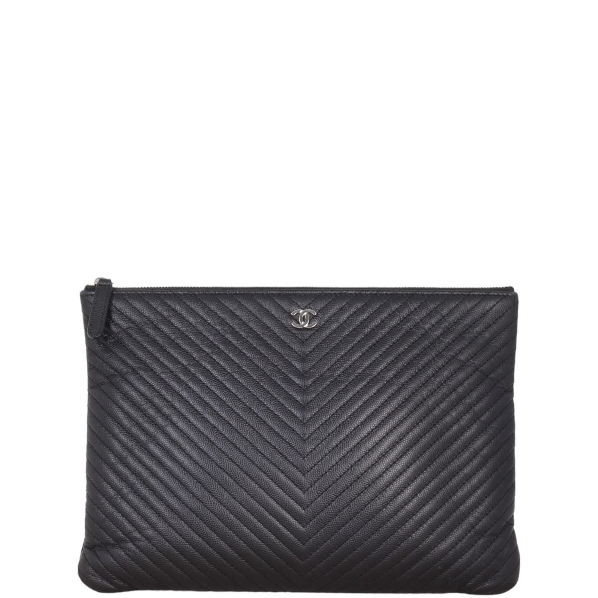 Chanel o case medium shop