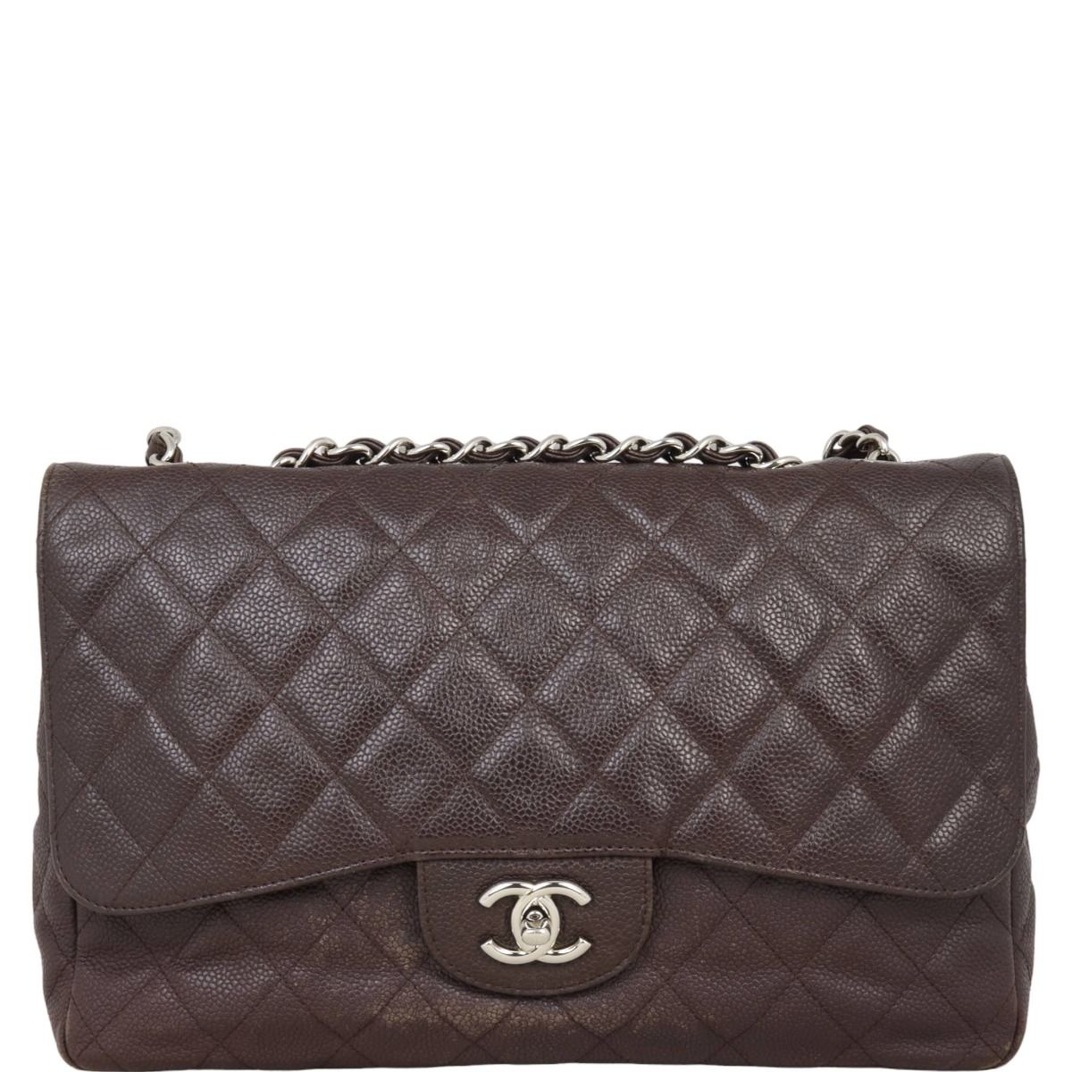 Chanel bags au shop
