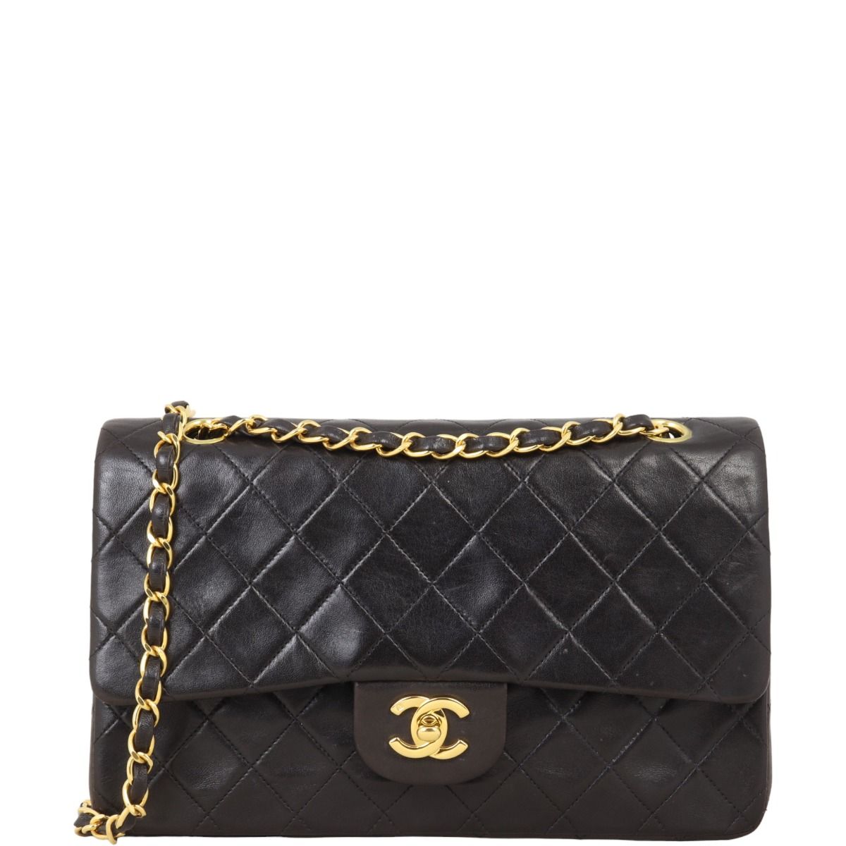 Chanel vintage chic flap 2025