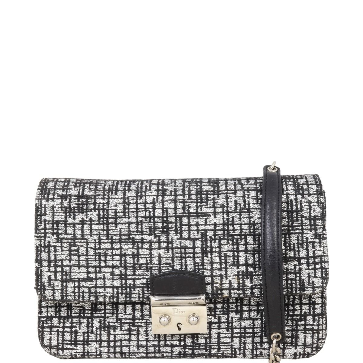 Miss dior pochette clearance