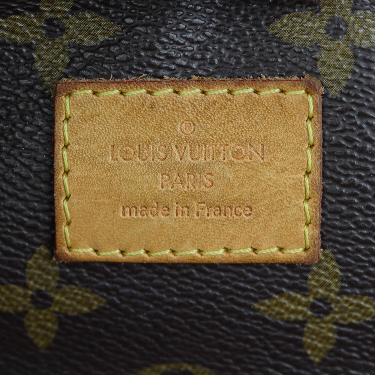 Naughtipidgins Nest - New Louis Vuitton Sully MM in Monogram. Soon to be  replaced by LV by the Berri hobo, the Sully MM blends vintage-inspired  detail and an elegant contemporary shape. With