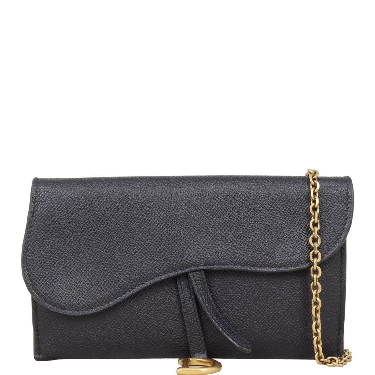 Saddle bag with chain clearance