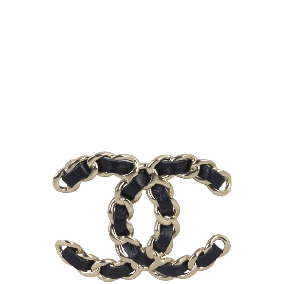 Chanel leather brooch outlet